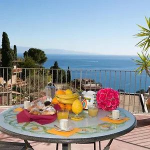 Casa Charlotte Taormina